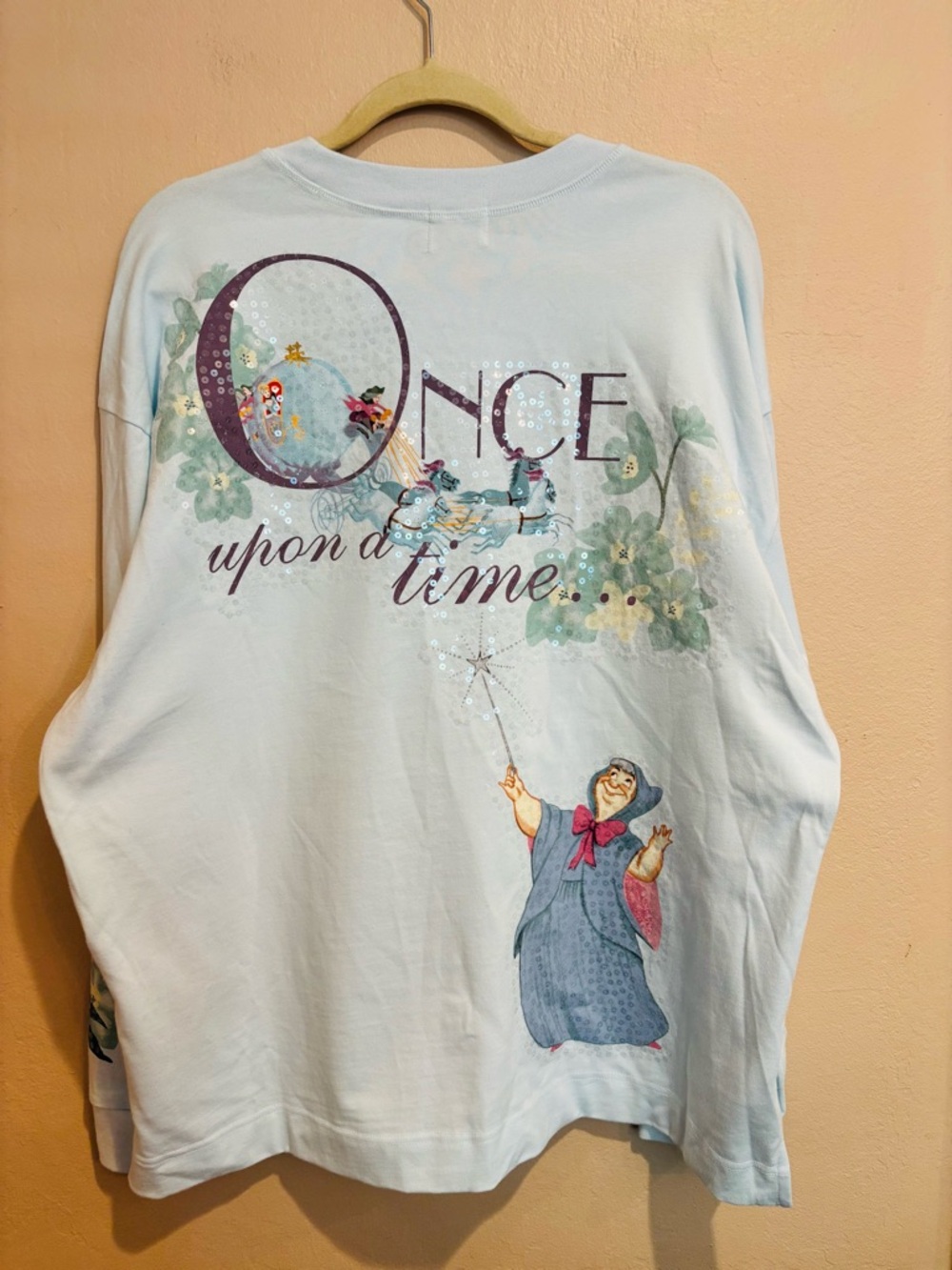 Disney’s Cinderella 75th Anniversary Jersey, Magical Sequin Sparkles size L - Picture 6 of 11